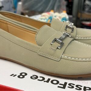 Calvin Klein Womens Lolina Size 10 Chic Beige Loafers with Silver Accent